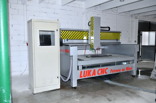 cnc masine luka 029